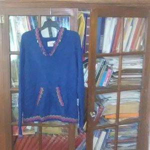 Alpaca sweater with hood